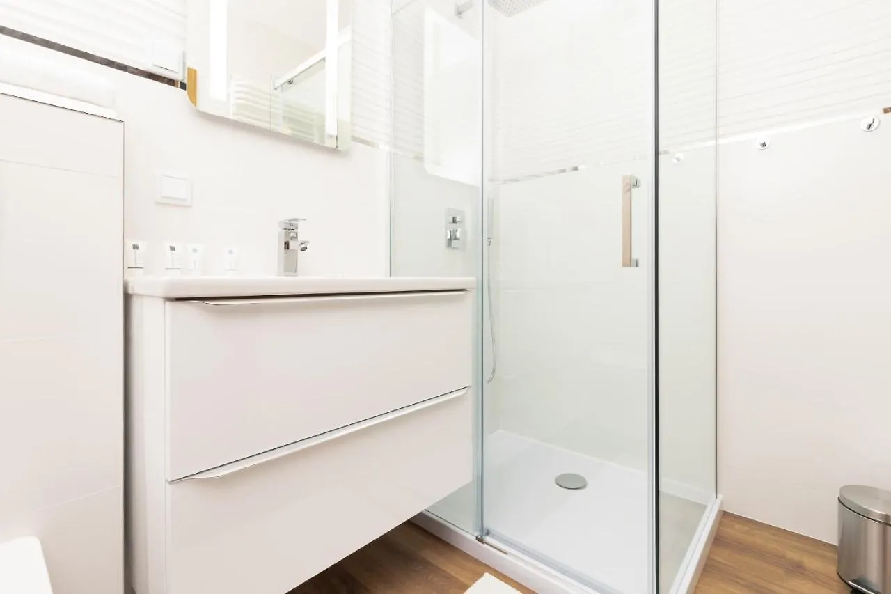Apartments Gdańsk Morena Rakoczego by Renters Polska